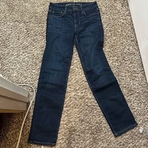 American eagle skinny jeans size 2 short